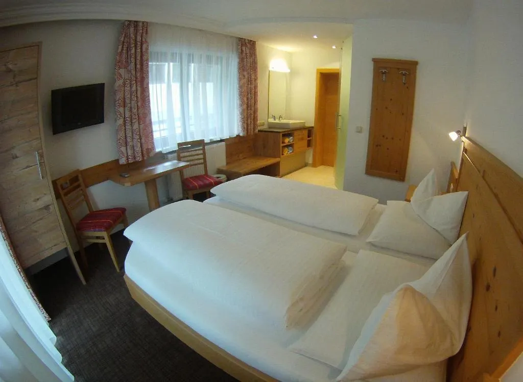 Pension Norika Saalbach-Hinterglemm 3*,